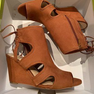 GIANNI BINI - WALTINN - Hampton Tan (Size 7.5)